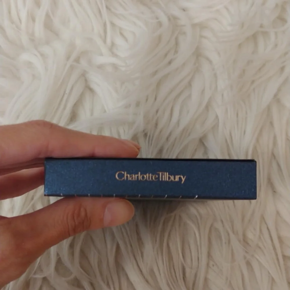 💙FIRM! NWT CHARLOTTE TILBURY FILMSTAR BTONZE & GLOW LE PALETTE DAZZLING WITH SW
